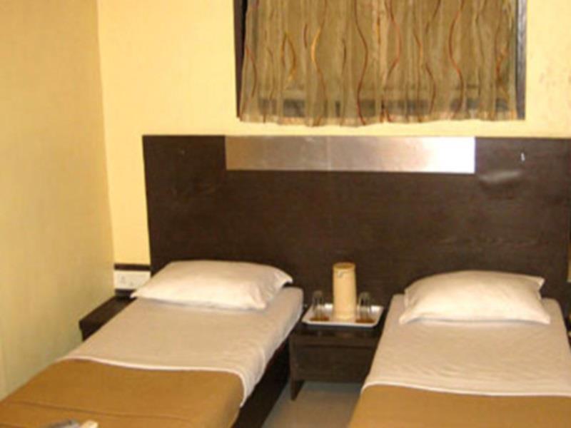 Pooja Heritage Navi Mumbai Exterior photo